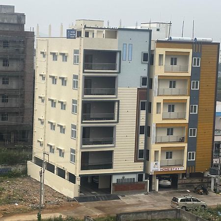 Nest Inn Homestay تيروباتي المظهر الخارجي الصورة