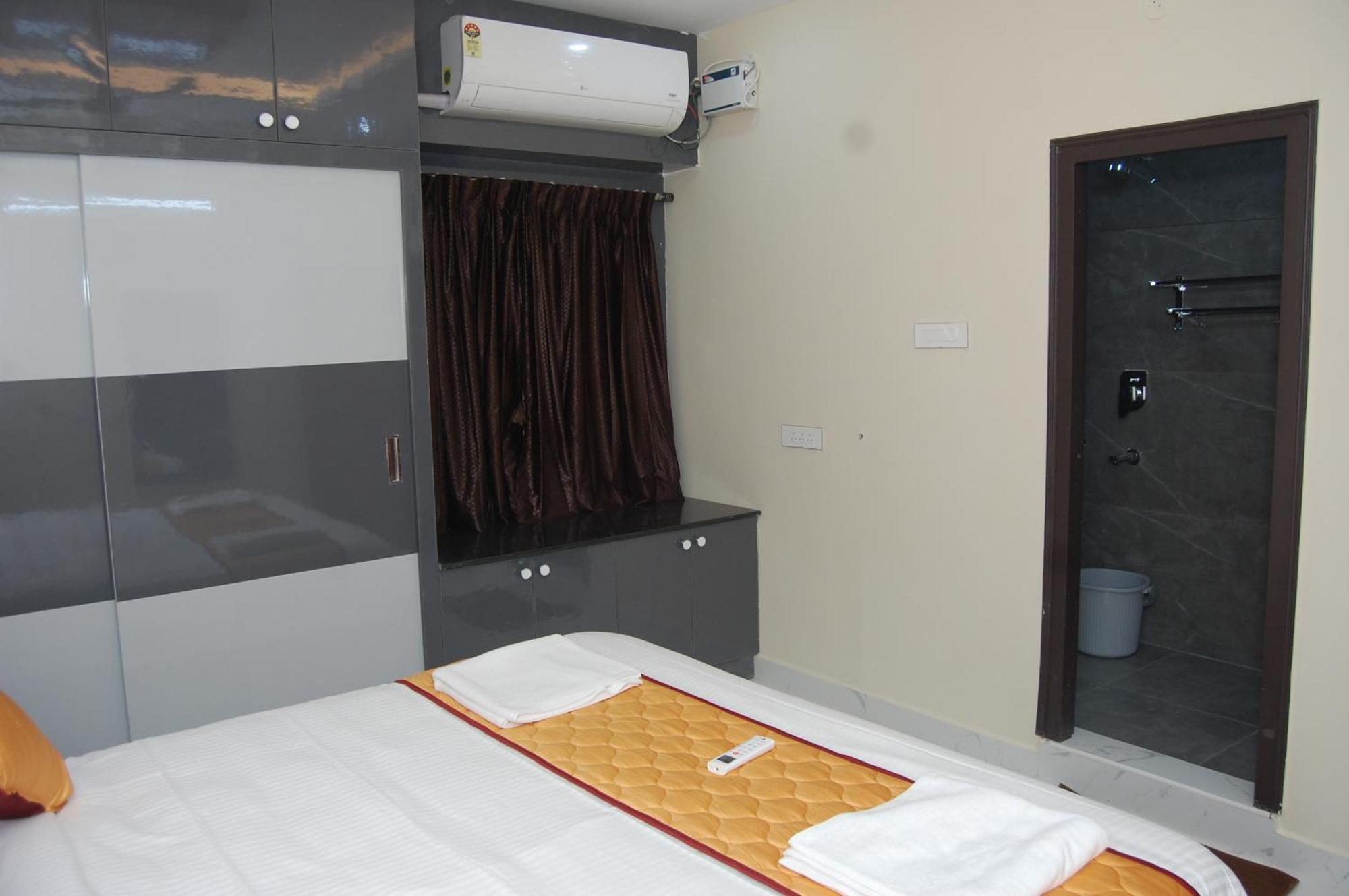Nest Inn Homestay تيروباتي المظهر الخارجي الصورة